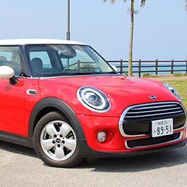 コンパクトカー